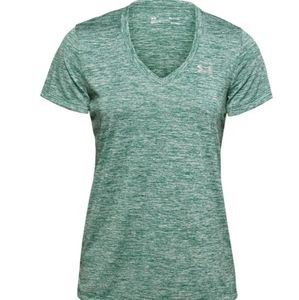Under Armour Women's  green V-Neck t-shirt XS NWT